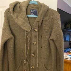 American Eagle. Very Warm Sweater. Size is XL